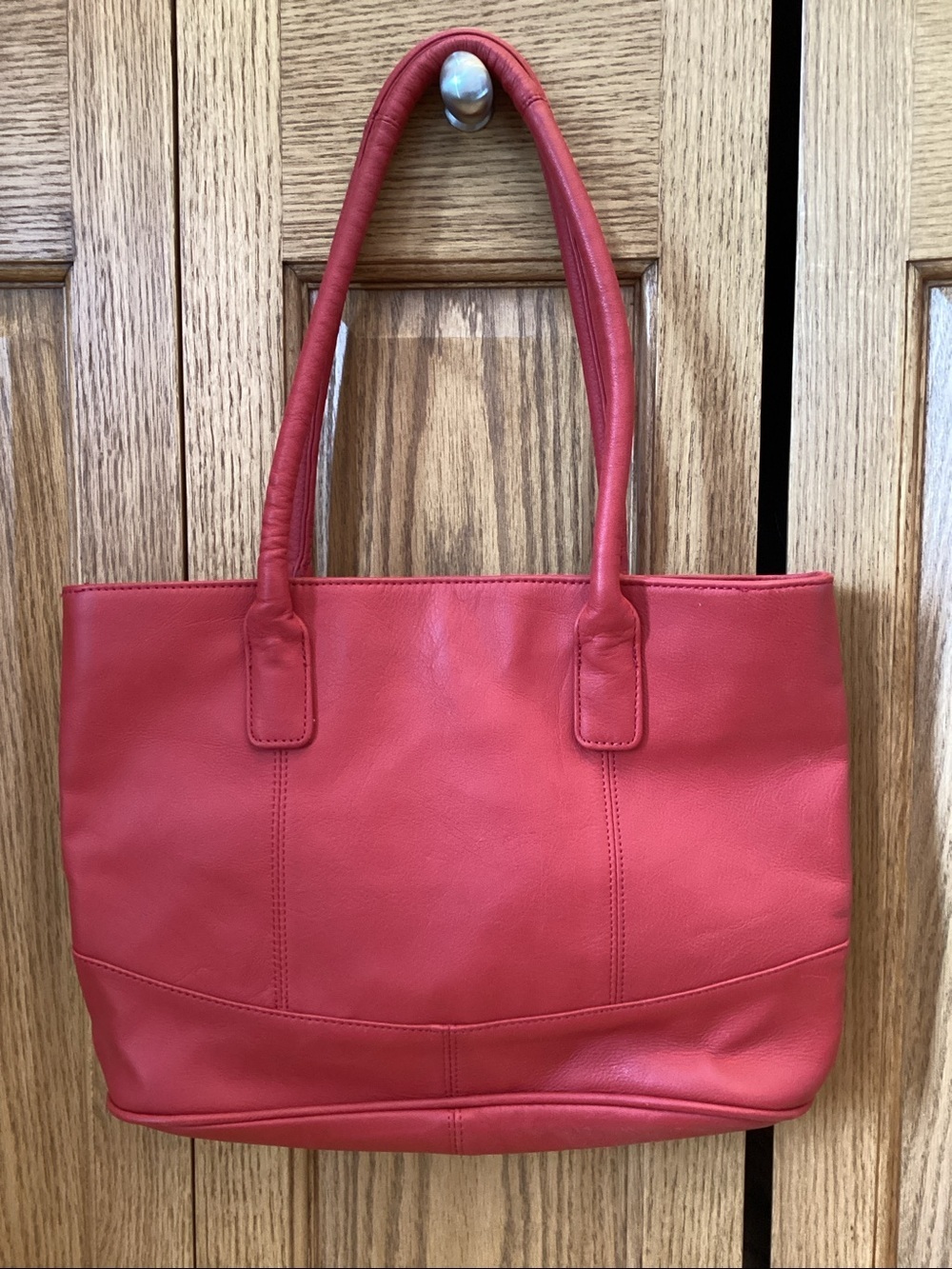 AMERILEATHER Red Pebbled Leather Tote Shoulder Bag